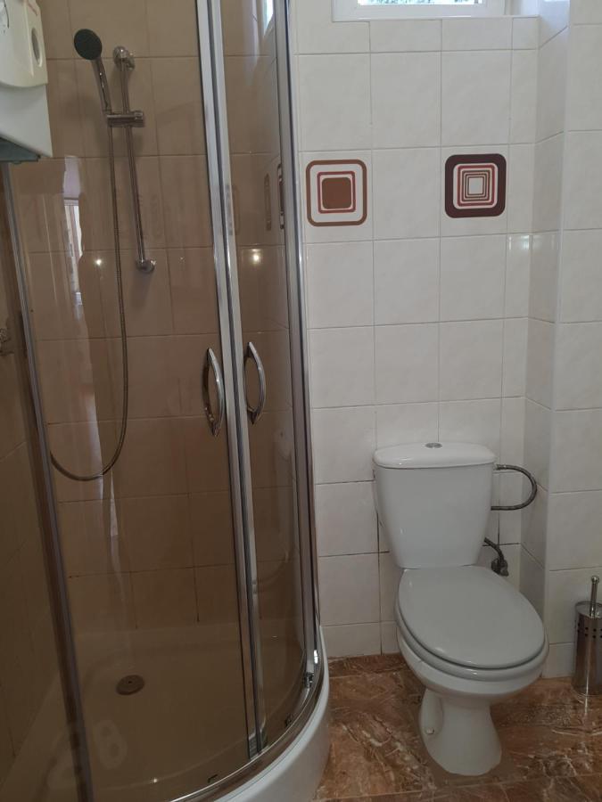 Апартаменти Apartman Deny2 Дечин Екстер'єр фото