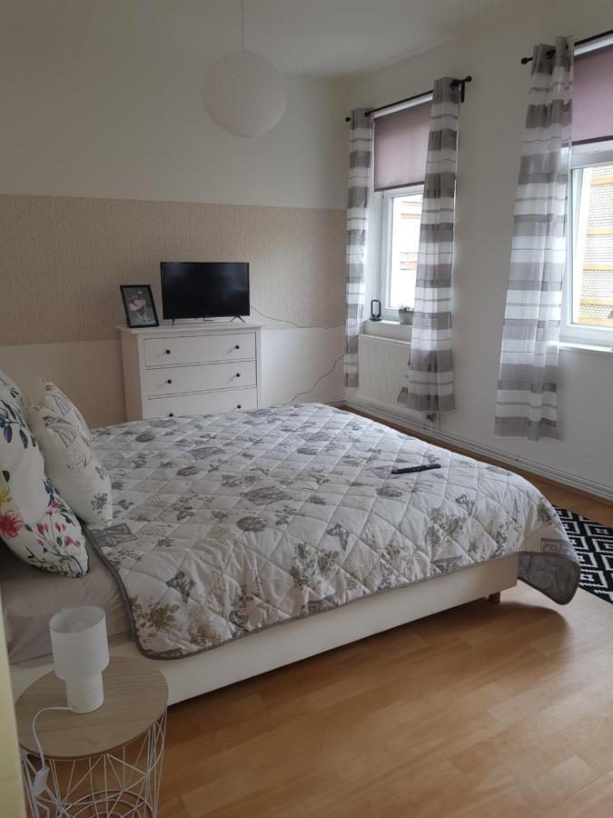 Апартаменти Apartman Deny2 Дечин Екстер'єр фото